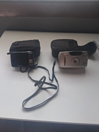 Pack 2 cámaras vintage Canon y Polaroid