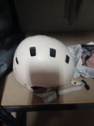 Casco talla 48-52cm,protecciones patinaje talla xs