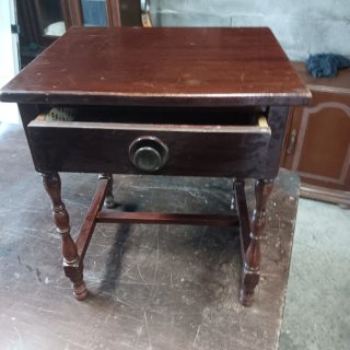 Mesita de madera para restaurar 45×38 altura 52