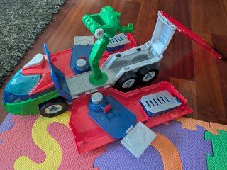 Set PJ Masks: Camión, 2 Vehículos y 2 Muñecos