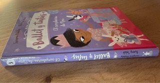 Libro infantil “Ballet y tutús”