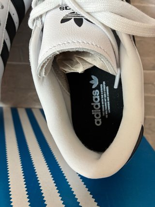 Adidas Zapatillas Blancas y Negras Talla 37