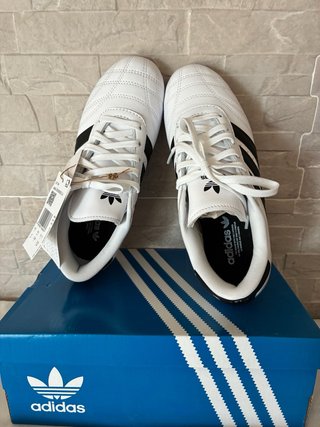 Adidas Zapatillas Blancas y Negras Talla 37