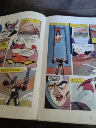 La apurada victoria de Mazinger Z". Núm 4