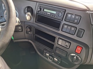 DAF FT XF 480--CABEZA TRACTORA