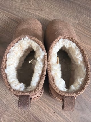 Botas UGG niño marrones talla 37