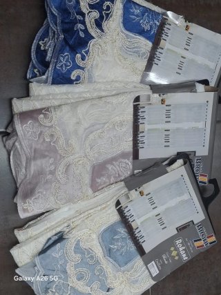 Cortinas Brodé Azul y Beige