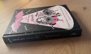 Libro infantil Isadora Moon