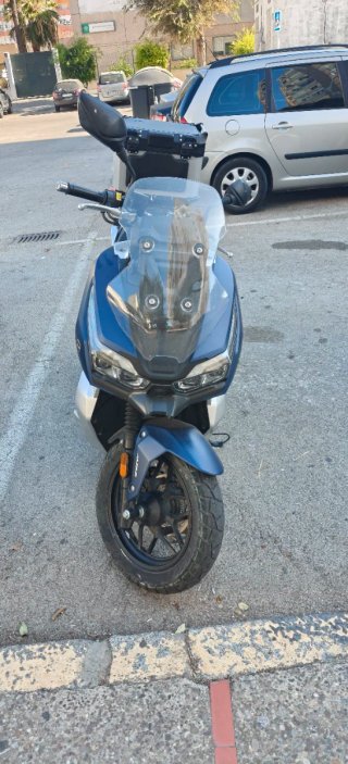 Motor Hispania 125cc Maxi Scooter Azul/Plata