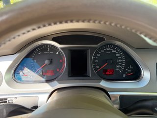 AUDI A6 3.0 TDI quattro tiptronic