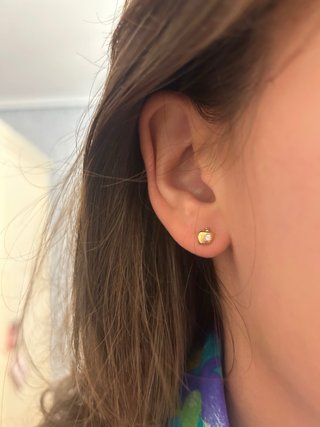 Pendientes oro 18k manzana con circonita
