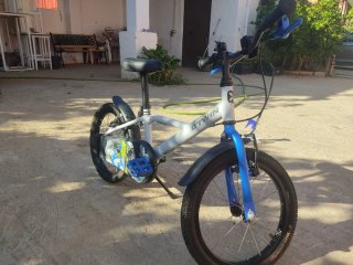 Bicicleta Infantil 16 pulgadas Blanca y Azul