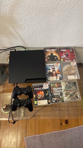 Consola PS3 Slim Negra + 2 Mandos + Juegos