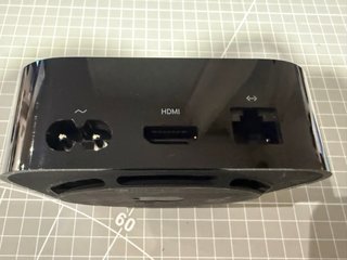 Apple TV 4K HDR 64 GB (1.ª gen) + fundas