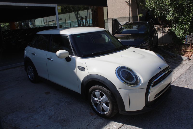 MINI One 5P (2021) 2022