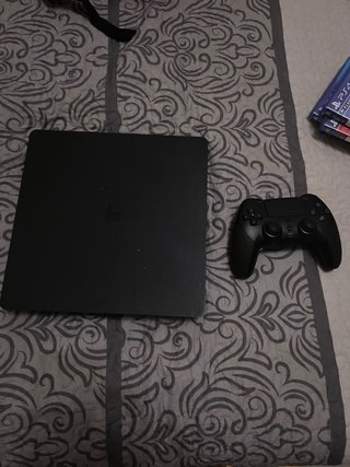 PS4 (PlayStation 4) Negra