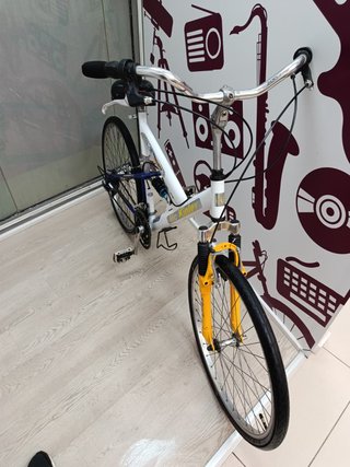 Bicicleta Paseo Kinley Funn V Brakes System Blanca Y Azul 26