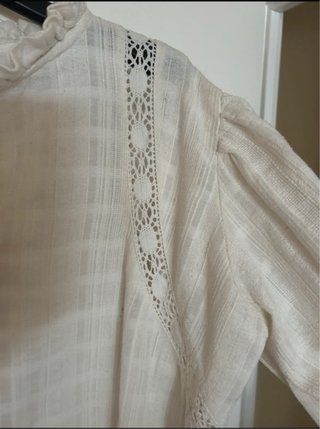 Blusa Maison Hotel crema , talla S