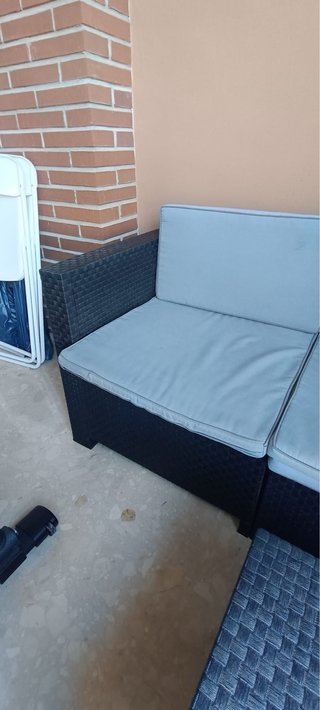 Conjunto Sofá y Mesa Terraza Mimbre