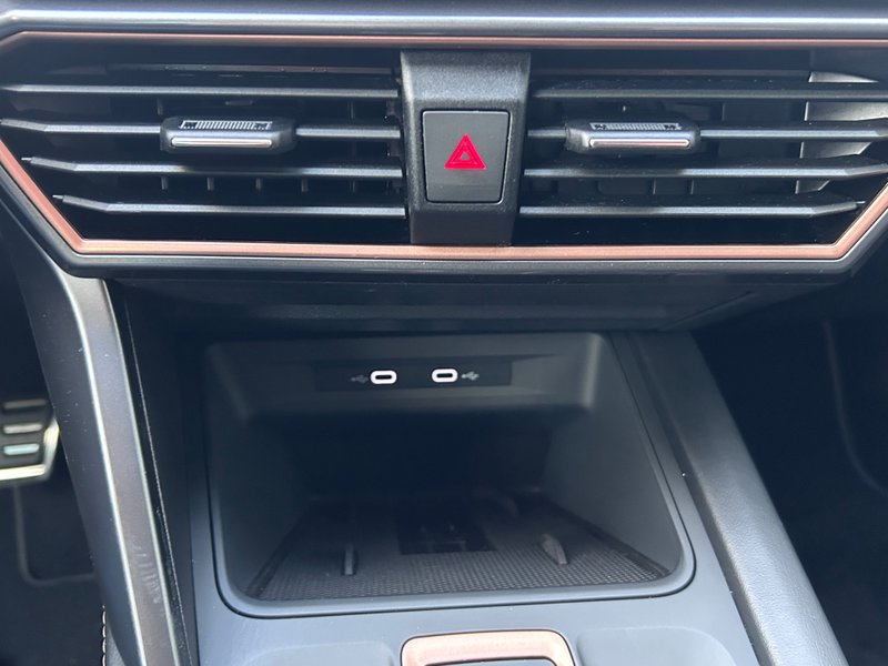 Cupra León 2025, foto 21