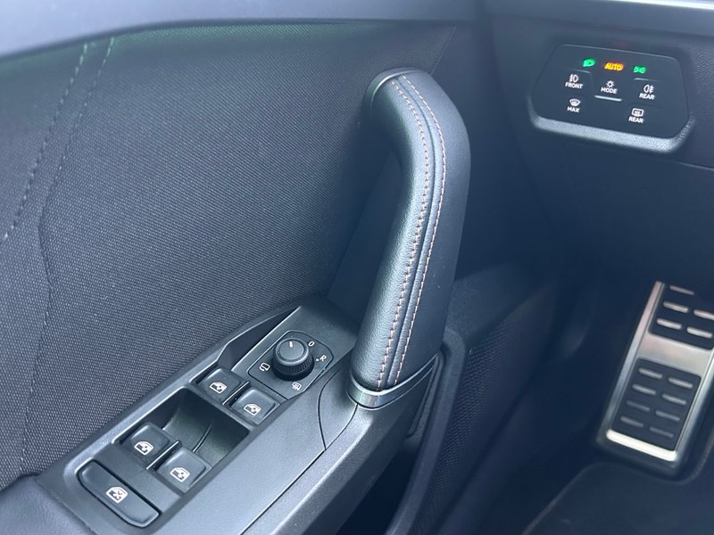 Cupra León 2025, foto 25