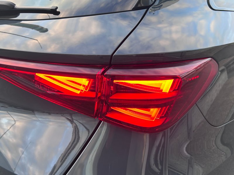 Cupra León 2025, foto 27