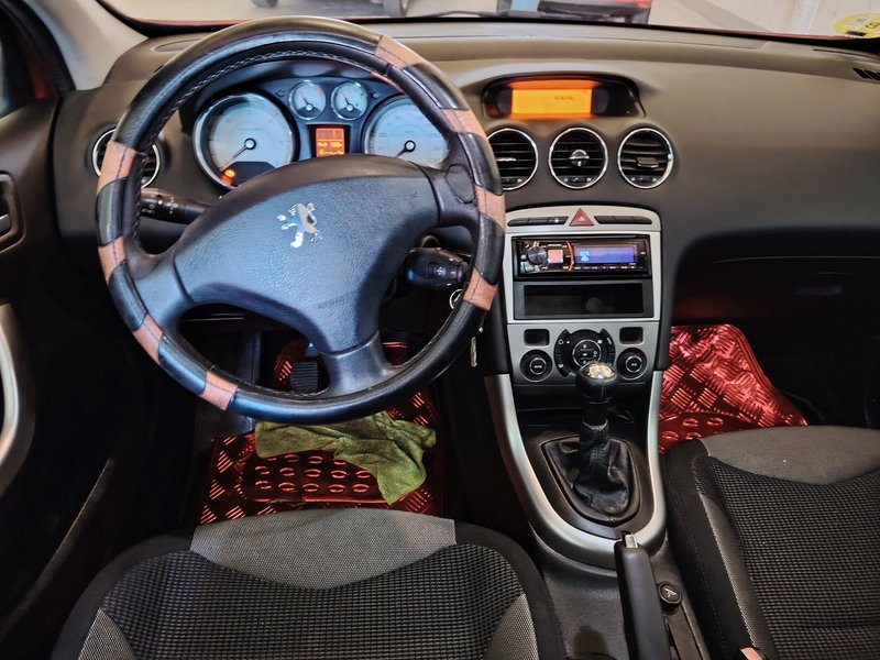 Peugeot 308 1.6 HDI Premium FAP 2008, foto 11