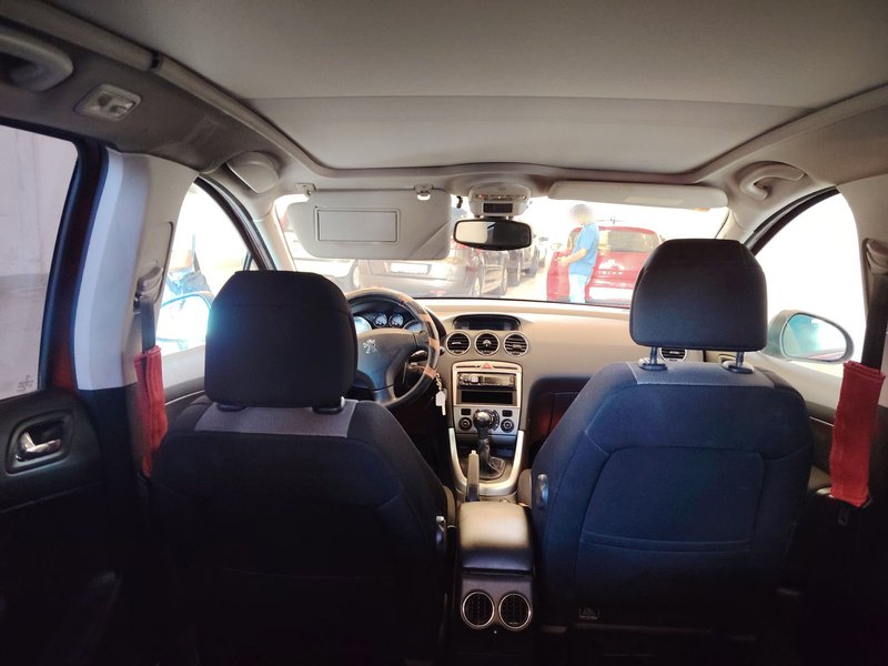 Peugeot 308 1.6 HDI Premium FAP 2008, foto 9