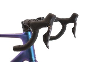 Bicicleta Cube Attain C:62 SLT Di2 12V t.56 Reacondicionada