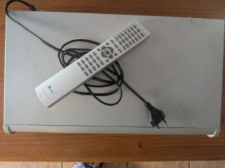 Reproductor DVD/CD Nevir NVR-2013DVD + Mando