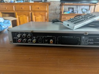 Reproductor DVD/CD Nevir NVR-2013DVD + Mando