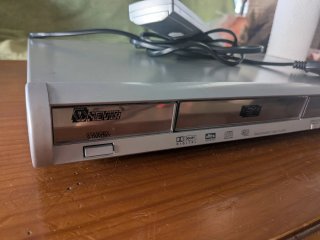 Reproductor DVD/CD Nevir NVR-2013DVD + Mando