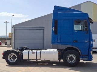 DAF XF 440 FT--CABEZA TRACTORA