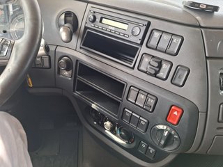 DAF XF 440 FT--CABEZA TRACTORA