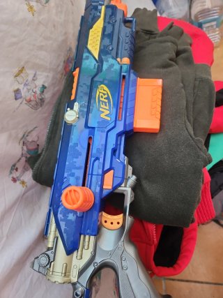 Pistola de juguete Nerf grande