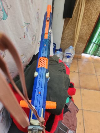 Pistola de juguete Nerf grande
