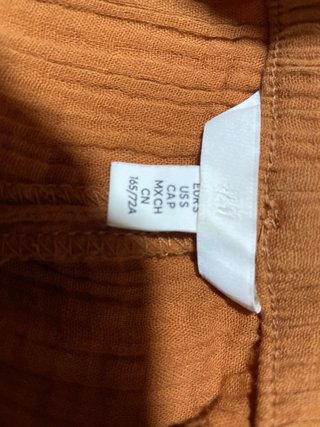 Pantalón corto marrón con cordón