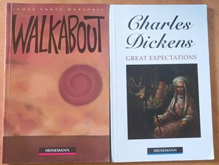 Lote 2 Libros Lectura Inglés: Walkabout y Dickens
