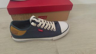 Zapatillas Lona Levi's Azul Marino