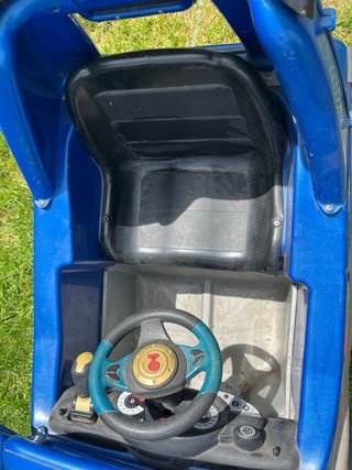 Coche Eléctrico Infantil Peg Perego 6V
