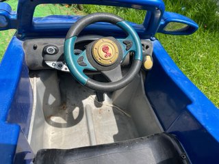 Coche Eléctrico Infantil Peg Perego 6V