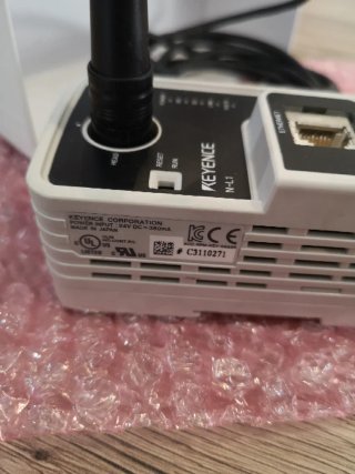 Lector códigos Keyence N-L1 y BL-1371