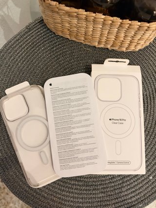 Funda Clear Case para iPhone 16 Pro