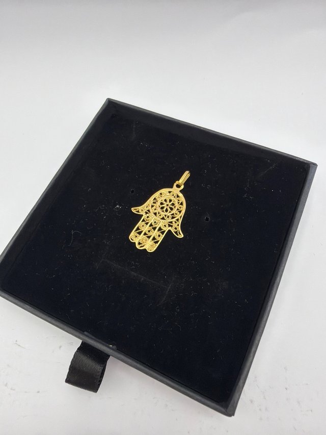 Colgante Oro 18k Mano de Fátima