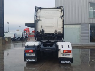 Scania S 540--CABEZA TRACTORA