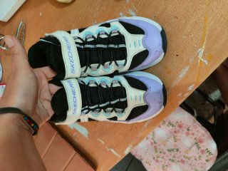 Zapatillas Skechers Talla 32 Niña