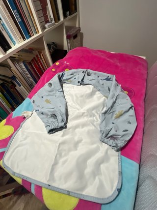 Babero Impermeable con Mangas