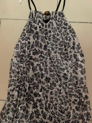 Vestido de fiesta con lentejuelas