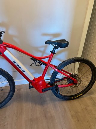 Bicicleta Eléctrica BH Roja