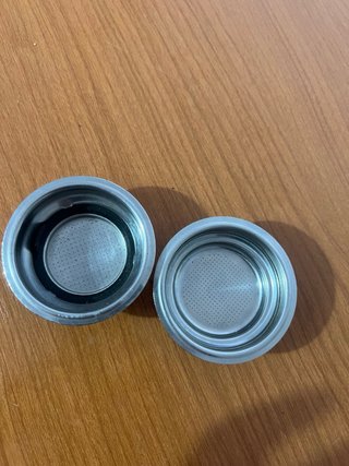 2 Filtros DeLonghi . 1 dosis y cápsulas